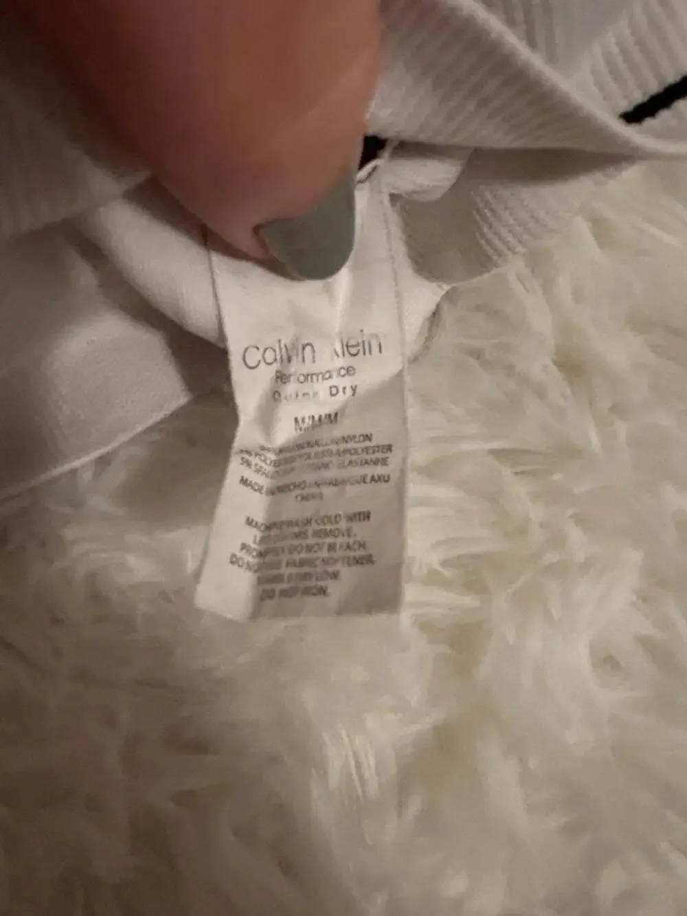 Calvin Klein Performance White Seamless Quick Dry Sports Bra‎ Size M - Picture 2 of 3